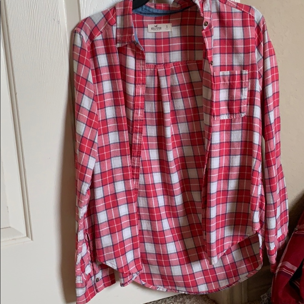 Long sleeve plaid shirt
